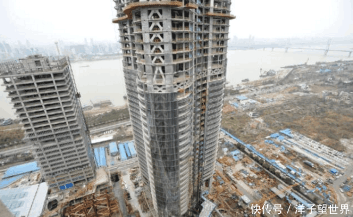 中国此楼2019年完工后，636米傲视群雄，令各国夸赞不已！