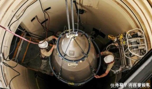 威力最强大的火炮炮弹居然是核弹头,能摧毁一