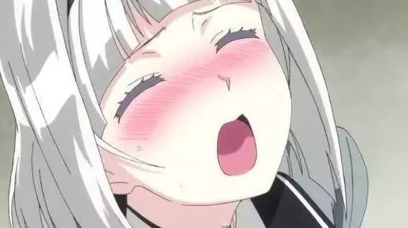 明明在父母面前看的是正经动画,为什么我却差点被打断腿!