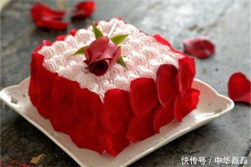 婚后第3天老婆突然剃了光头！我怒扇其耳光，她挽起衣角，我泪奔