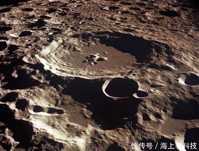 美国宇航局：月球表面惊现1个“L型”建筑，疑似外星人修建