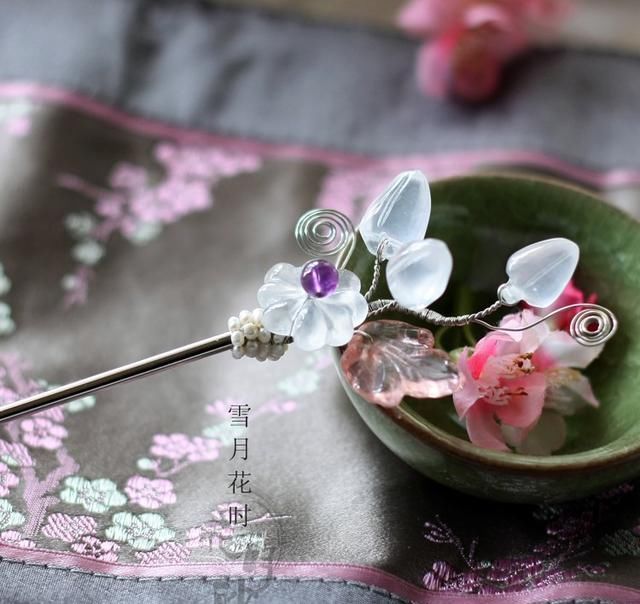 被古装神剧《封神演义》的精致服饰所折服,精