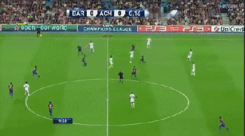 出生后6个月开始踢橘子,4岁参加室内少年足球比赛获得冠军,10岁时得到