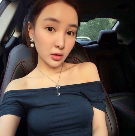 这些明星同名却不同命，歌手郭美美被她害惨，女版杨洋被迫改名