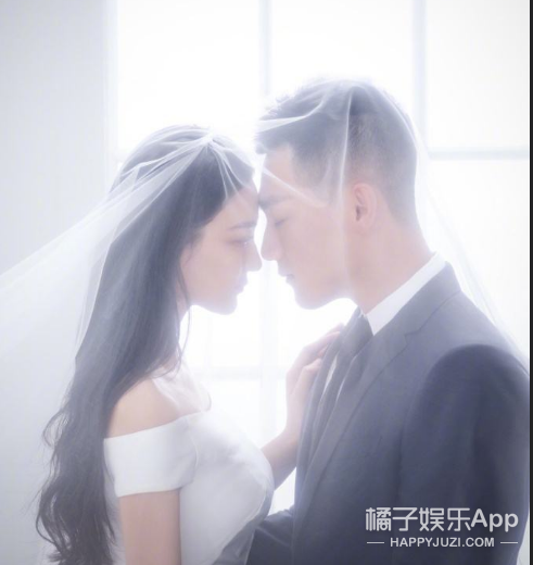 张馨予婚礼1.4万一桌，徐子淇妆发50万，明星婚礼太壕了