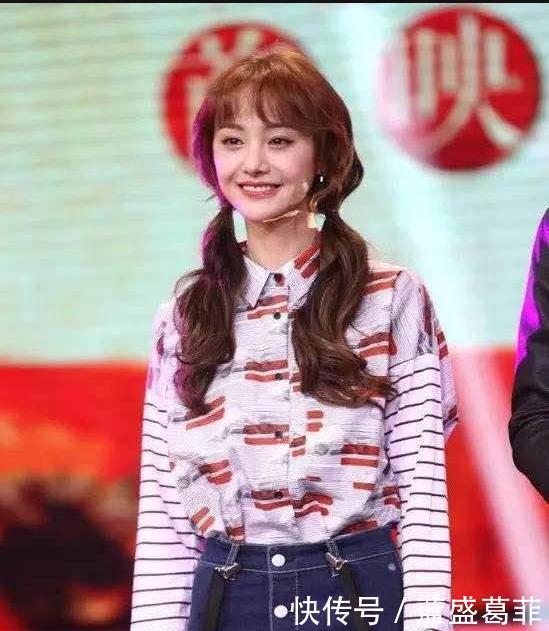 女明星双马尾造型,陈乔恩可爱,郑爽时尚,只有她