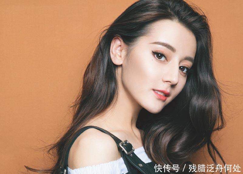 颜值即是正义迪丽热巴再获大牌加持,商业价值