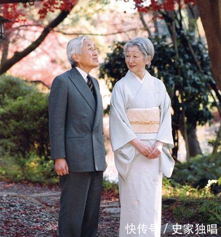 两千年来唯一访华的日本天皇，从未拜过神社，为侵华恶行道歉