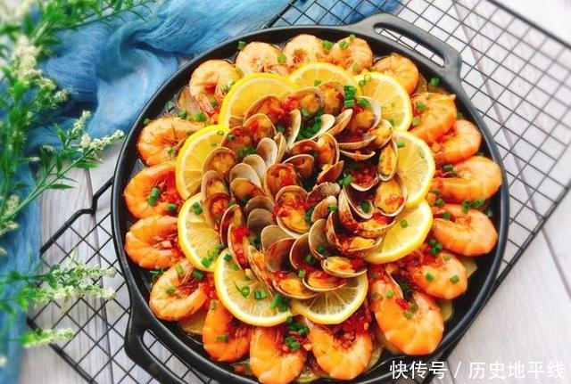 怎么做海鲜拼盘简单 t01fe5ca444b8521532.jpg