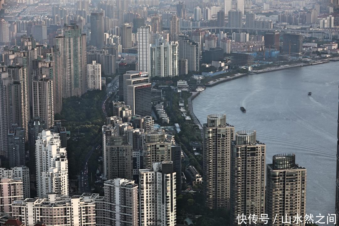 上海第一高楼门票太贵,何不退而其次去金融中心
