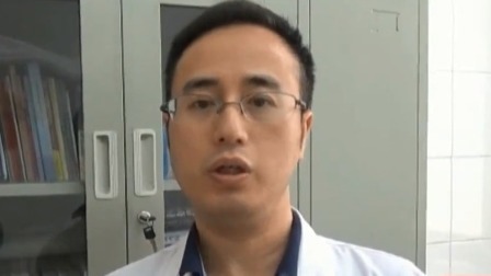 每日新闻报 公共场合遇熊孩子 你会怎么办？