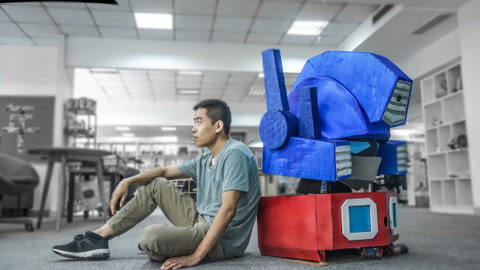 MakerBeta超能技术宅 技术宅爆改擎天柱横扫影院