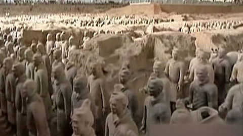 经典传奇 兵马俑主人不是秦始皇？