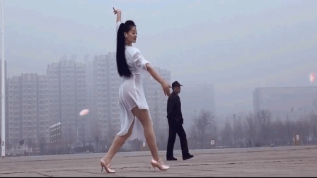 这广场舞好有意境喜欢的转发哦《三生三世》典唯美三步舞
