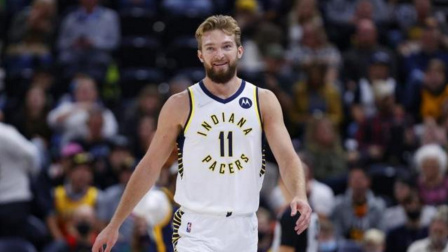 NBA热辣资讯 名记：步行者送出小萨博尼斯等 从国王得到哈利伯顿