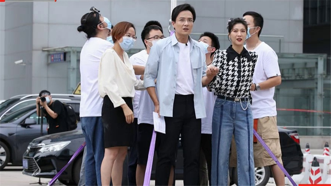 户外大型实证 一根骨头能承重多少斤？