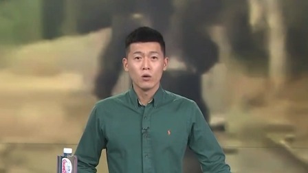 每日新闻报 世界机器人大会：箱子能跟主人跑