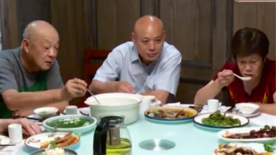 人气美食 冰水磨粉 七宝老牌汤圆各大馅足