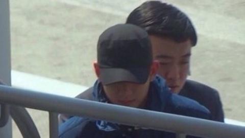 金秀贤亚洲巡演会 粉丝送机教授再次瞬移