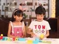 玩疯了之儿童创玩实验室 能够吸在一起的积木