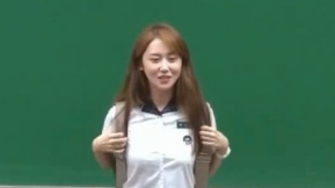 韩版我去上学啦 嘉允被赞声音甜美  钟民迟到早退