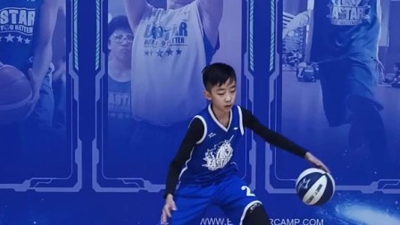 13-15岁组合变向与突破上篮:投篮（四）