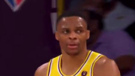 NBA热辣资讯 湖人不敌雄鹿全队满脸失落的表情！这赛季湖人还能走多远？