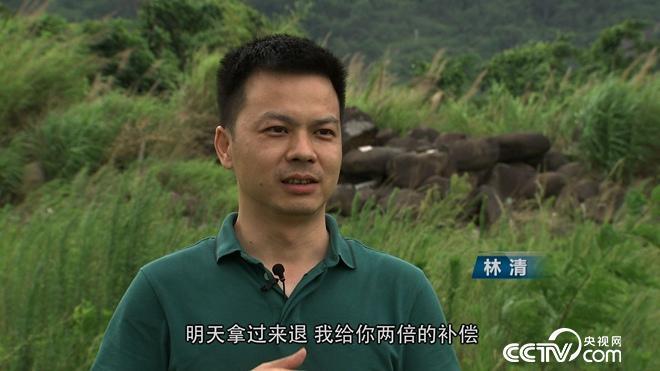 致富经 [致富经]年入百万 全靠“偷看” 20180716