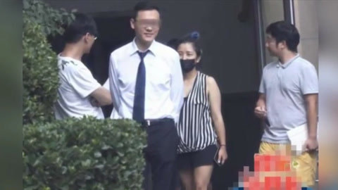 屏行星乐汇 会律师疑备战离婚官司；有说有笑穿着休闲