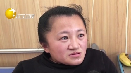 第一时间 爸爸高空抢修电网，3岁儿子路边等到睡着