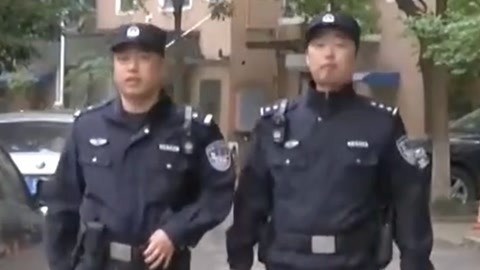 法治中国60分 为拍视频乱停车 肆意妄为受了罚