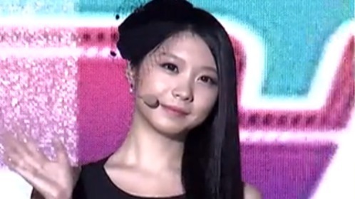 十足女神FAN 白富美开出年薪150万交友条件