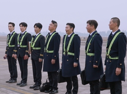 第3期：陈小春变身暖心乘务员