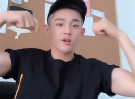 音乐集装箱 潘宥诚 西边的山上有两只猴！