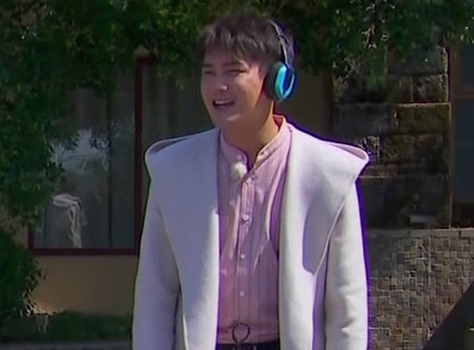 熊梓淇魏大勋PK灵魂化妆术