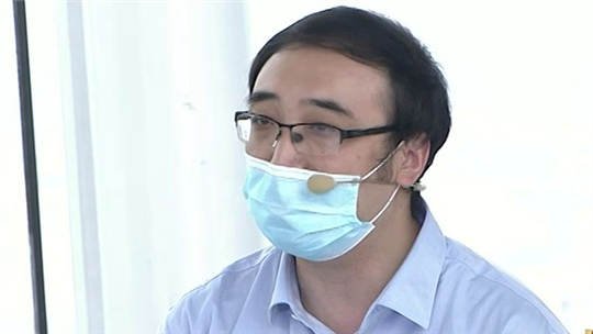 老师请回答 大中小学同上一堂课 科技抗疫