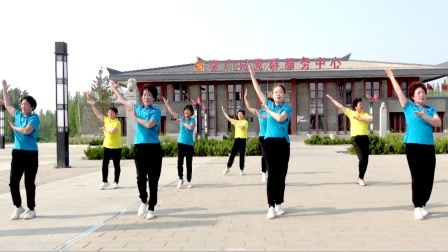 阿采原创广场舞第六季之健身广场舞 大妈跳广场舞就是厉害，一曲《我的国》跳出爱国气势