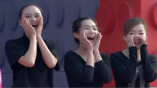 临阵退缩止步第一关 带姐妹希望小姐姐成功登顶