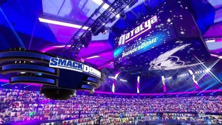 WWE SD1117期英文回放:比莉凯史诗级乱入，欧文斯罗门伦斯约架王室决战