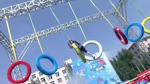 男生女生向前冲 节目导演来闯关