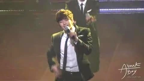 2PM Follow Your Soul 主俊昊 饭拍版 12/04/01-2PM
