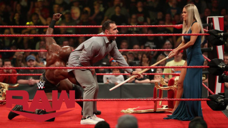 WWE RAW 2019 【RAW 10/28】卢瑟夫太难了！婚姻怪癖遭公开，老婆联手情敌出损招