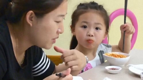 人气美食 特别策划·亲子餐厅回忆童年时光