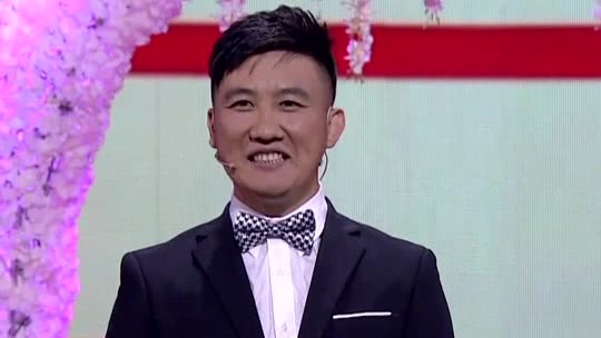 欢乐集结号 杨树林为妻子主持婚礼 保安心系业主舍身入洞房