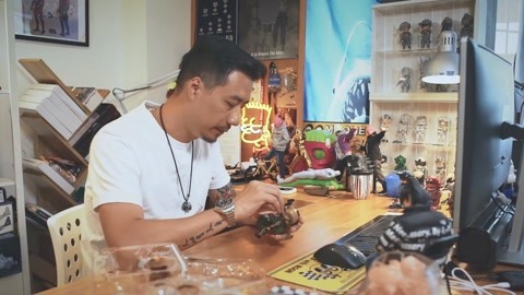 顽客 重度军事题材玩具发烧友