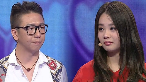 爱情保卫战 妹子为接近心仪男生将其暴打