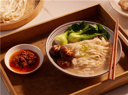 美食台 面条这样做，口感特别好，安心！