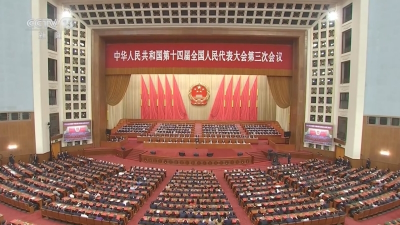 24小时 《24小时》 20250311