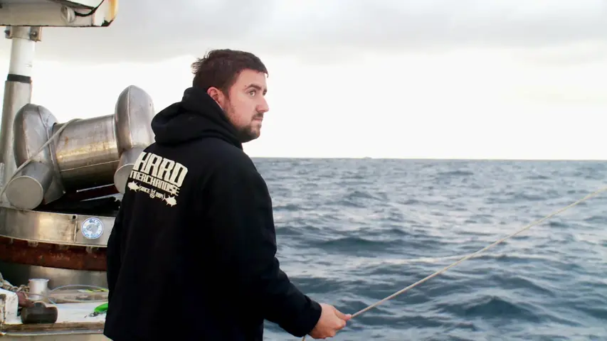 《捕鱼生死斗：南北之战第一季》第2集