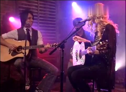 Taylor Swift Our Song & 乐队介绍(Studio 330 Sessions) 现场版-Taylor Swift (泰勒·斯威夫特)